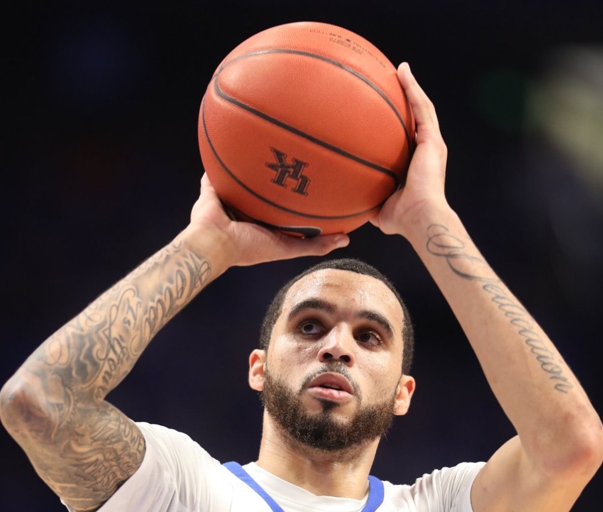 爱游戏体育-关于穆古鲁扎迎来二十赛季高光表现,勇士球迷沸腾!的信息